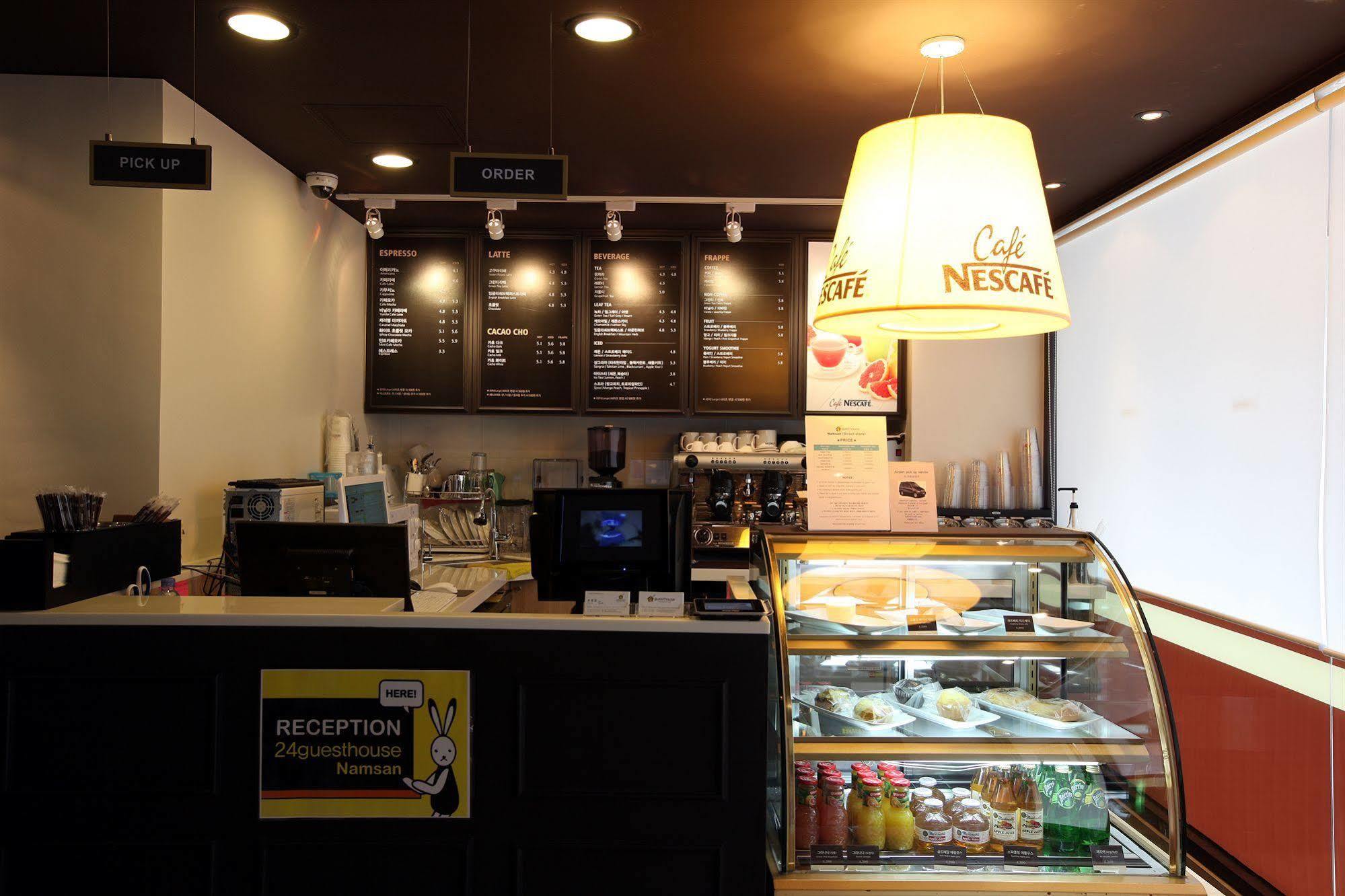 24 Guesthouse Namsan Seoul Exterior foto
